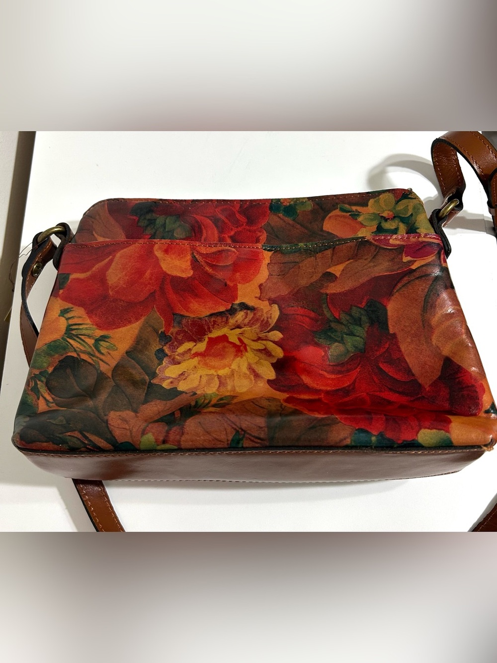 NWT Patricia Nash Carmeline Floral Leather Crossbody Bag - Picture 6 of 11